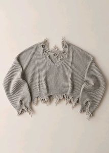 DISTRESSED GREY RIBBED V-NECK CROPPED SWEATER