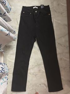 Classic Black Skinny Fit Jeans