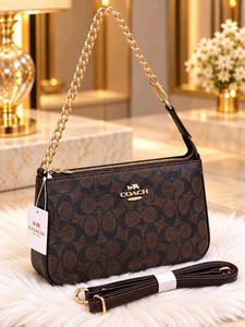 COACH*   TOP QUALITY WRISTLET SLINGS WD BOX