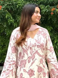 Floral Farsi Slyle Flare Sleeve Kurta