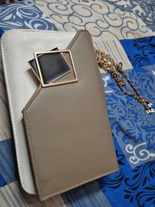 Chic Two-Tone Clutch Bag with Gold Chain