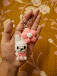 crochet miffy with flower keychain 🧶🌸