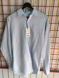 Men's Burgundy Button-Up Shirt