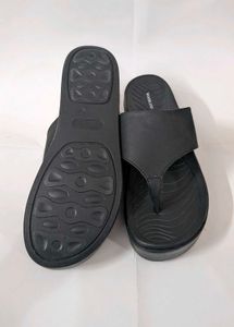 Woodland Black Flip-Flops Size EU37/Uk4