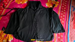 Black Button-Down Shoulder Criss Cross Shirt 🖤