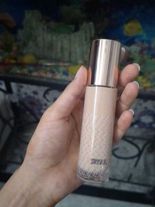 Kay Beauty Hydrating Foundation