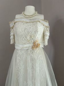 Elegant Bridal Gown with Lace