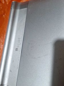 Cracked Screen Tablet (Not working condition )