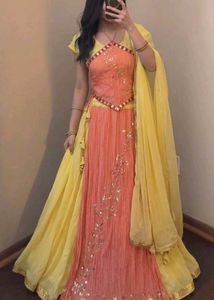 Beautiful Ethnic Lehenga Choli Set