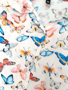 Butterfly Print Top + 1 🦋