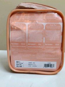 Aqualogica Skincare Travel Set