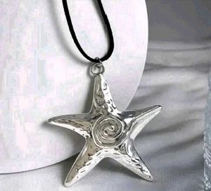 Y2K Star Pendant Necklace