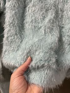 Korean Fuzzy Sweater 🌸