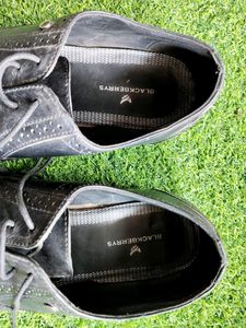 Blackberrys Leather Brogues – Classic Formal