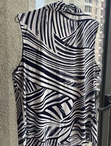 Chic Sleeveless Geometric Print Top