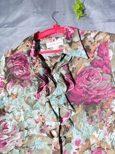 Vintage Floral Print Long Sleeve Top