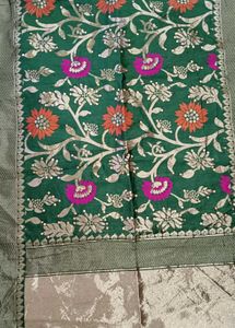 Elegant Green banarsi Kurta Set with Dupatta