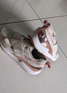 Puma Slip-On Sneakers