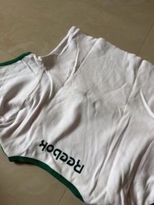 Reebok baby T-Shirt