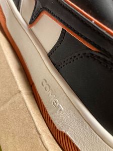 Comet Unisex X Lows Pumpkin Sneakers. ORIGINAL 💯