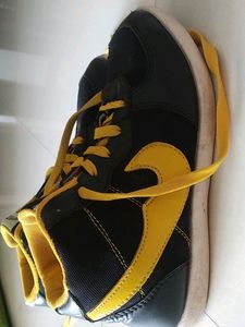 sneakers high top shoes for men used a little