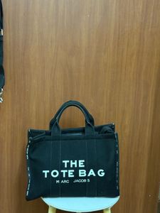 Marc Jacobs The Tote Bag