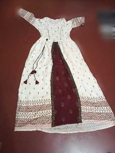 Elegant White Kurta with Maroon Panel