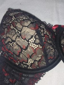 Enamor 32C Blace Lace Bra