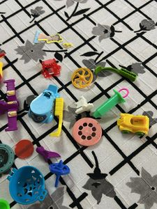 Assorted Toy Lot