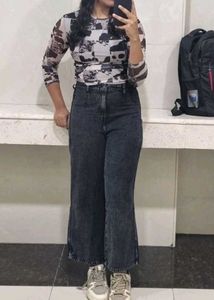 Black Wide-Leg High-Waist Denim Jeans