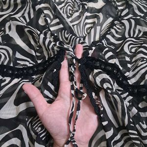 Y2k Vintage Sheer Black &amp; White Shrug Top