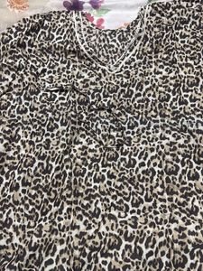 Leopard Print V-Neck kaftan top