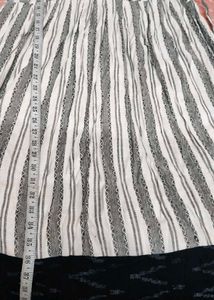 HH Kurties XL B&amp;W Embroidered Striped Tunic
