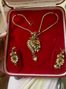 Pendant Set
