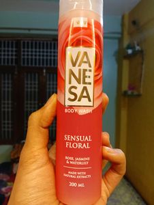 Vanesa Sensual Floral Body Wash