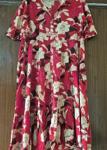 Chic Red Floral Tiered Midi Dress