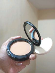 Maybelline Matte Compact Powder