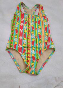 Very Cute N Beautiful 🍓 Floral Swim Suit