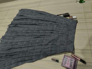 Y2K Plaid Pleated Maxi Skirt