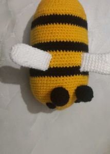 Crochet Bee Amigurumi