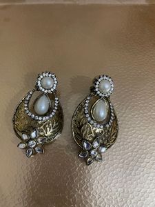 earings