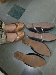 Stylish Juttis &amp; Flats for Women/3