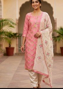 Elegant Pink Kurta Set with Dupatta