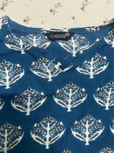 Blue Leaf Print Kurta