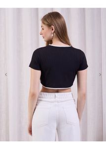 SALE🔥 Black Crop Top