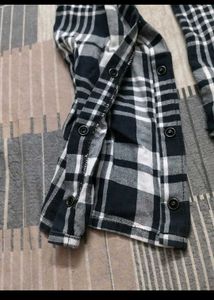 Chic Plaid Long Sleeve Top