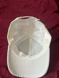 Baseball cap - White OKLA