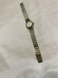 Vintage Gold-Tone Ladies Watch