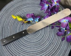 Icing Knife