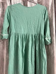 Embroidered Green Kurta